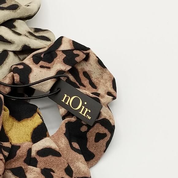 nOir Jewelry Ombre Leopard Scrunchies Hair - One Size - NWT - Picture 4 of 4